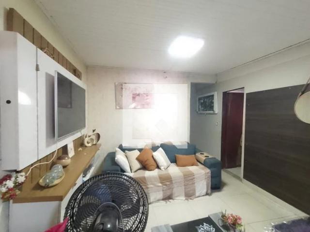 Casa aluguel em QR 421, Samambaia