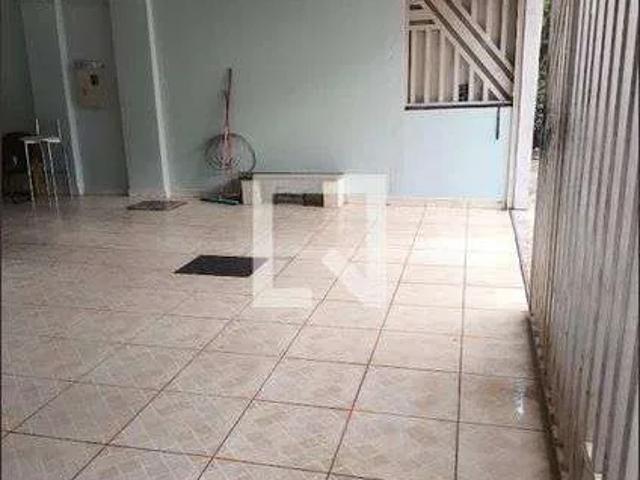 Casa aluguel em QR 206, Samambaia