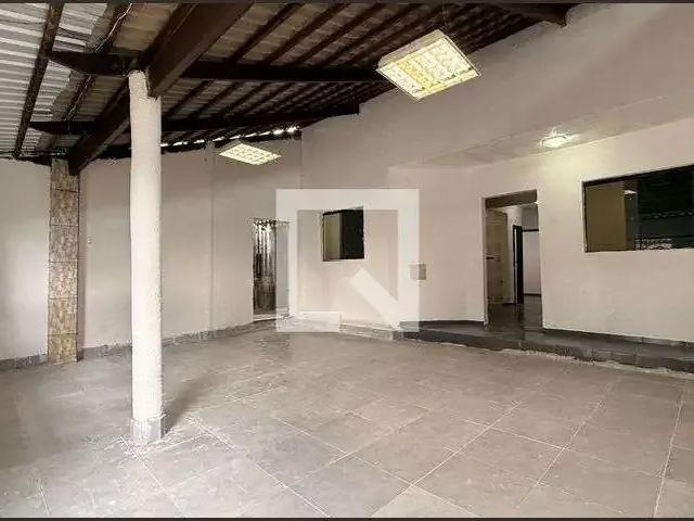 Casa aluguel em Região Geográfica Imediata do Distrito Federal, Região Integrada de Desenvolvimento do Distrito Federal e Entorno