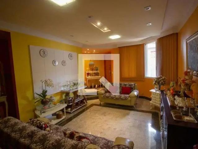 Casa aluguel em Região Geográfica Imediata do Distrito Federal, Região Integrada de Desenvolvimento do Distrito Federal e Entorno