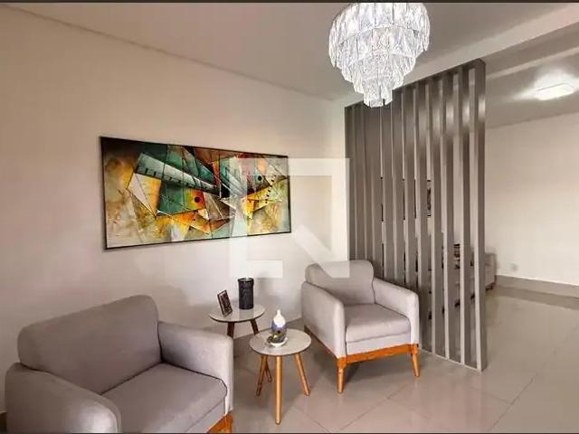Casa aluguel em Região Geográfica Imediata do Distrito Federal, Região Integrada de Desenvolvimento do Distrito Federal e Entorno