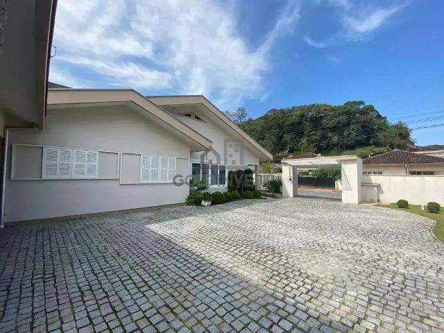 Casa aluguel em Região Geográfica Imediata de Brusque, Brusque
