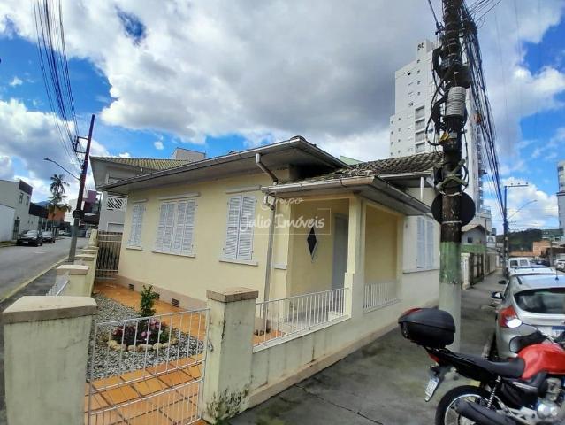 Casa aluguel em Brusque, Região Geográfica Intermediária de Blumenau