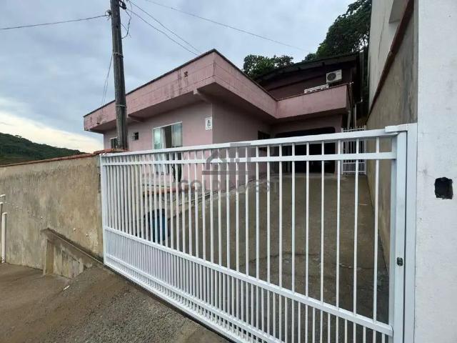 Casa aluguel em Região Geográfica Imediata de Brusque, Brusque