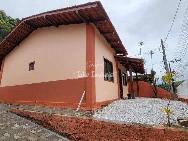 Casa aluguel em Região Geográfica Imediata de Brusque, Brusque