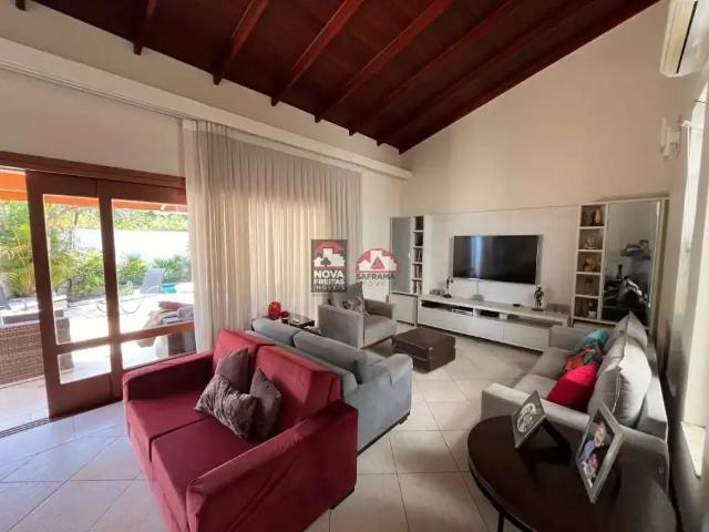 Casa aluguel em Região Imediata de São José dos Campos, Região Metropolitana do Vale do Paraíba e Litoral Norte