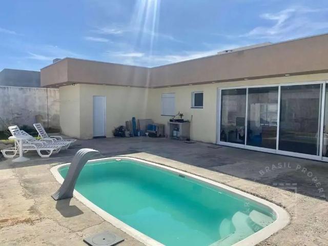 Casa aluguel em Região Imediata de São José dos Campos, Região Metropolitana do Vale do Paraíba e Litoral Norte