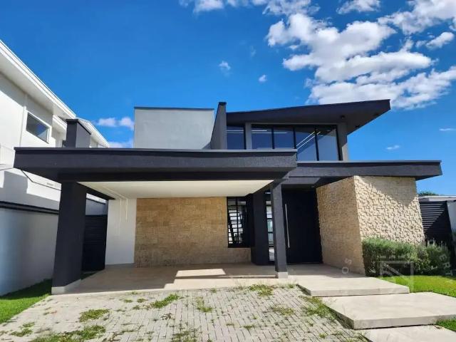 Casa aluguel em Região Imediata de São José dos Campos, Região Metropolitana do Vale do Paraíba e Litoral Norte