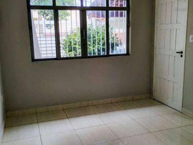 Casa aluguel em Região Imediata de São José dos Campos, Região Metropolitana do Vale do Paraíba e Litoral Norte