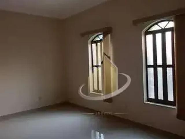 Casa aluguel em Região Imediata de São José dos Campos, Região Metropolitana do Vale do Paraíba e Litoral Norte