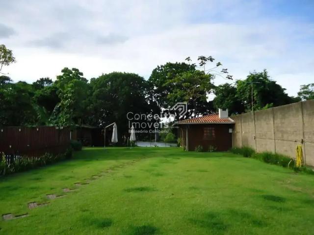 Casa aluguel em Região Geográfica Imediata de Itajaí, Camboriú