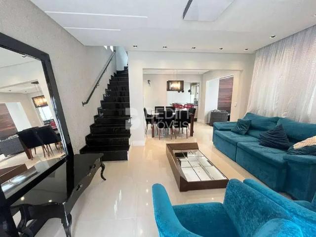 Casa aluguel em Região Geográfica Imediata de Itajaí, Camboriú