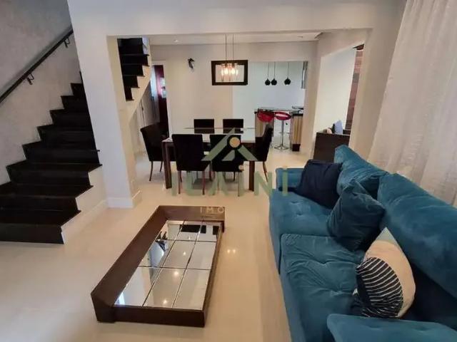 Casa aluguel em Região Geográfica Imediata de Itajaí, Camboriú