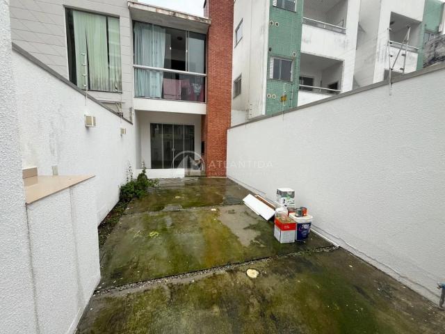 Casa aluguel em Camboriú, Região Geográfica Intermediária de Blumenau