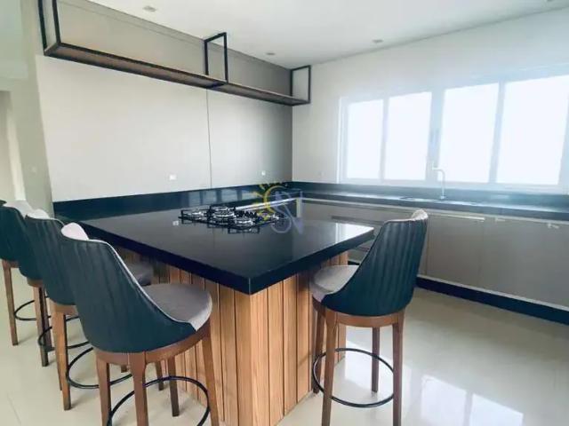 Casa aluguel em Região Geográfica Imediata de Itajaí, Camboriú