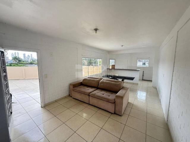 Casa aluguel em Região Geográfica Imediata de Itajaí, Camboriú