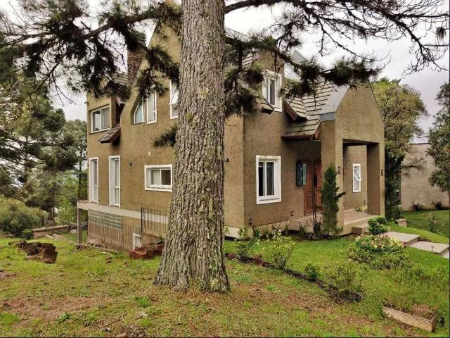 Casa aluguel em Região Geográfica Imediata de Caxias do Sul, Canela