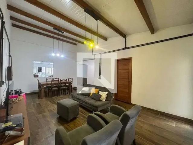 Casa aluguel em Região Geográfica Imediata de Porto Alegre, Região Metropolitana de Porto Alegre