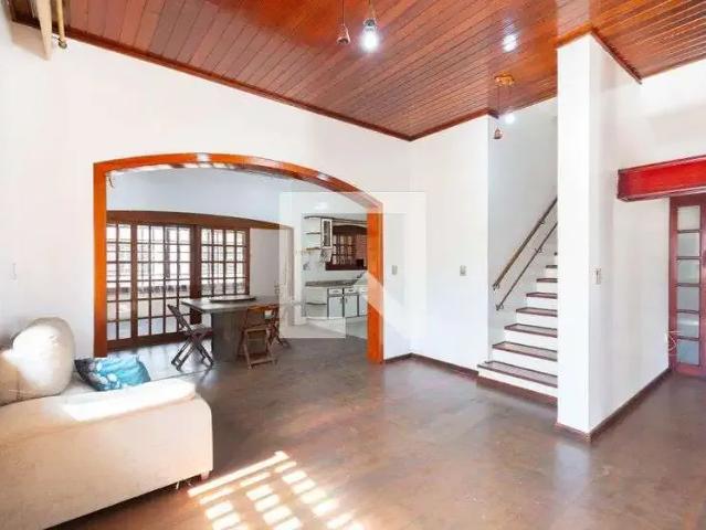 Casa aluguel em Região Geográfica Imediata de Porto Alegre, Região Metropolitana de Porto Alegre