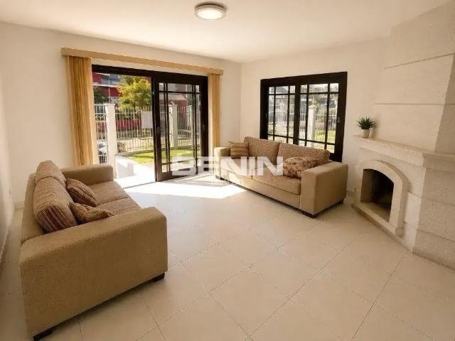 Casa aluguel em Região Geográfica Imediata de Porto Alegre, Região Metropolitana de Porto Alegre