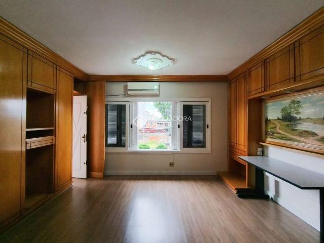 Casa aluguel em Região Geográfica Imediata de Porto Alegre, Região Metropolitana de Porto Alegre