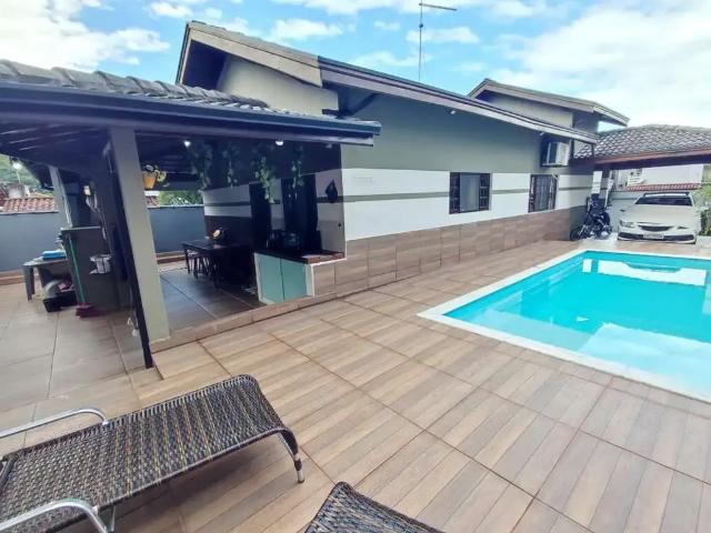 Casa aluguel em Região Imediata de Caraguatatuba-Ubatuba-São Sebastião, Região Metropolitana do Vale do Paraíba e Litoral Norte