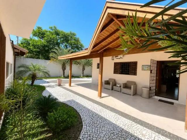 Casa aluguel em Região Imediata de Caraguatatuba-Ubatuba-São Sebastião, Região Metropolitana do Vale do Paraíba e Litoral Norte