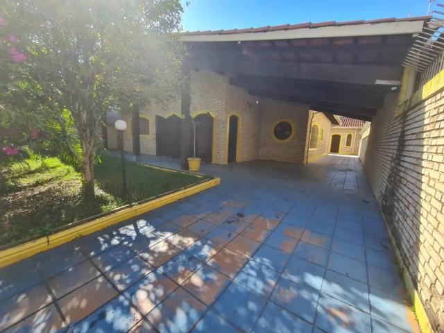 Casa aluguel em Caraguatatuba, Região Geográfica Intermediária de São José dos Campos