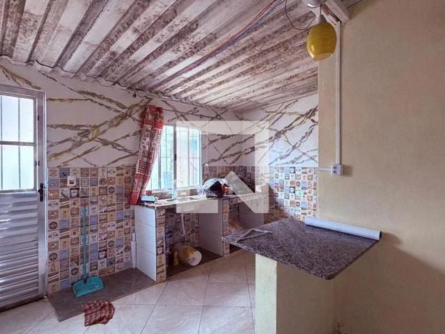 Casa aluguel em Jardim Angélica, Carapicuíba