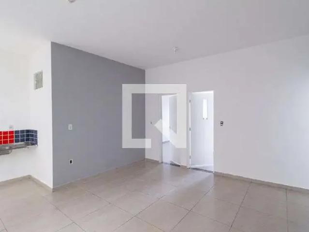 Casa aluguel em Vila Velloso, Carapicuiba