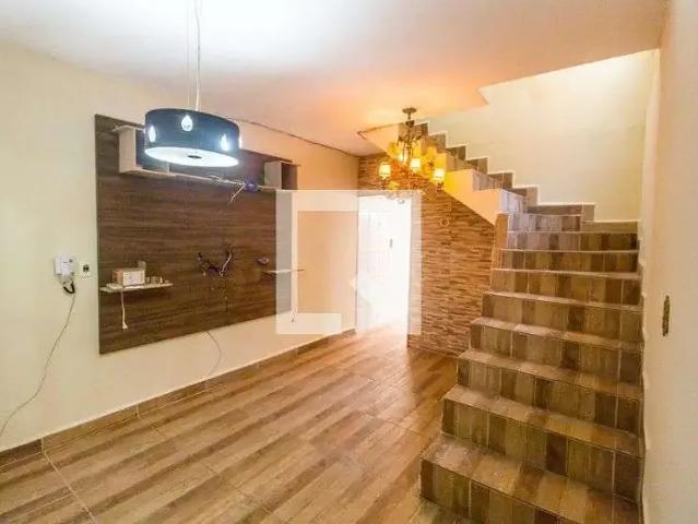 Casa aluguel em Vila Dirce, Carapicuiba