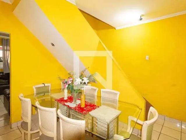 Casa aluguel em Vila Velloso, Carapicuiba