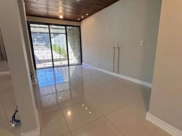 Casa aluguel em Região Geográfica Imediata de Cascavel, Cascavel
