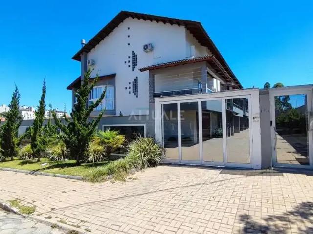Casa aluguel em Região Geográfica Imediata de Caxias do Sul, Caxias do Sul