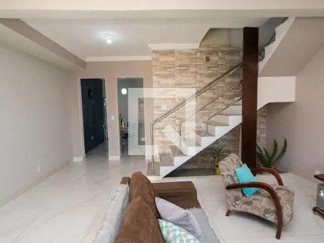Casa aluguel em Bairro dos Funcionários, Contagem