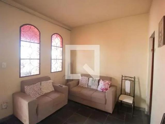 Casa aluguel em Região Geográfica Imediata de Belo Horizonte, Região Metropolitana de Belo Horizonte