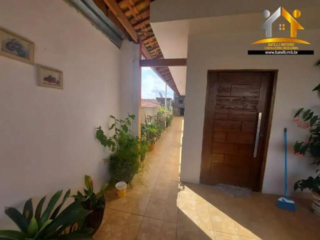 Casa aluguel em Cotia, Jardim dos Oliveiras
