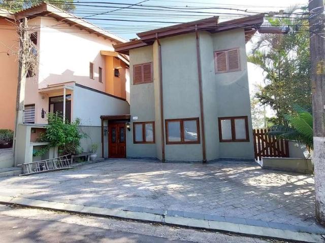 Casa aluguel em Cotia, Jardim Rebelato