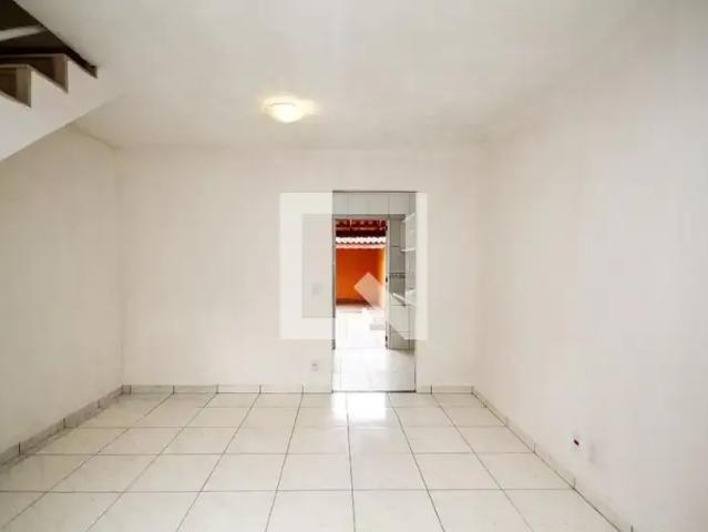 Casa aluguel em Cotia