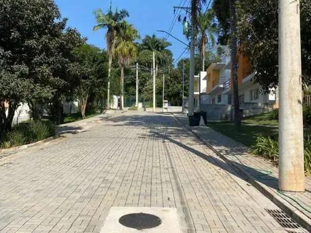 Casa aluguel em Cotia