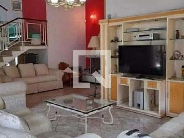 Casa aluguel em Região Imediata de São Paulo, Região Metropolitana de São Paulo