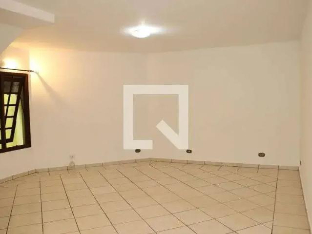 Casa aluguel em Jardim Monte Santo, Cotia