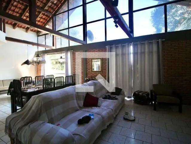 Casa aluguel em Região Geográfica Imediata de Curitiba, Região Metropolitana de Curitiba
