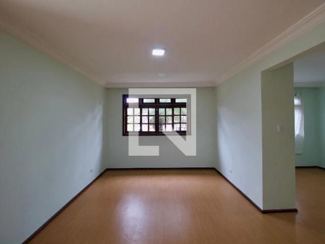 Casa aluguel em Cajuru, Curitiba
