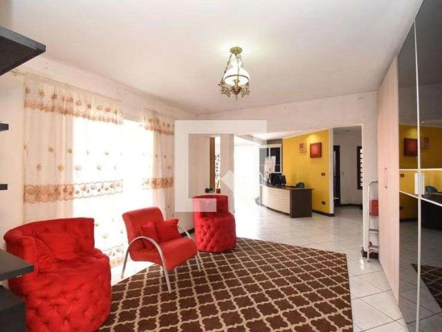 Casa aluguel em Cajuru, Curitiba