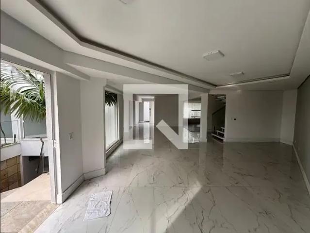 Casa aluguel em Região Geográfica Imediata de Curitiba, Região Metropolitana de Curitiba