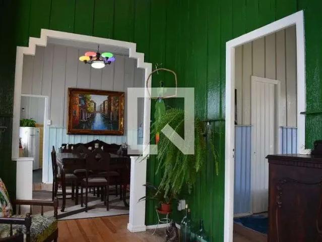 Casa aluguel em Rebouças, Curitiba