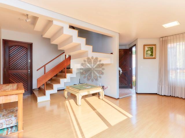 Casa aluguel em São João, Curitiba
