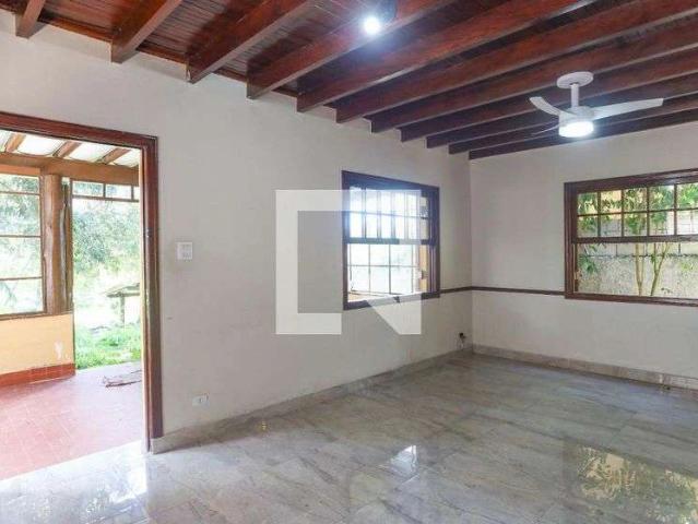 Casa aluguel em Região Imediata de São Paulo, Região Metropolitana de São Paulo
