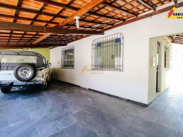 Casa aluguel em Região Geográfica Imediata de Divinópolis, Divinópolis